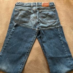 Gently used women's LUCKY BRAND Jeans